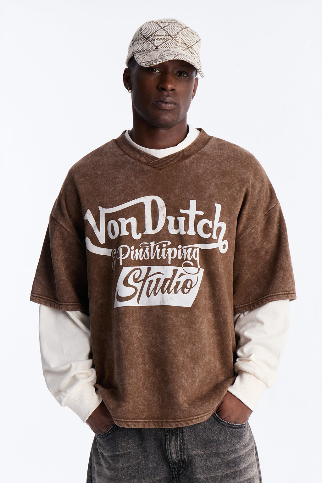 Von Dutch Studio Oversized Fleece Twofer - Brown - image 1