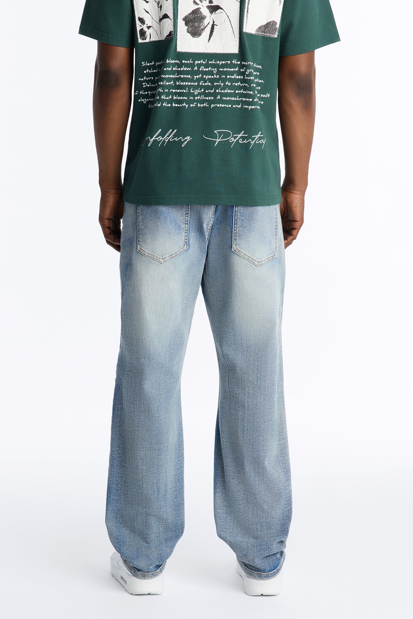 Straight Classic Destroyed Jean - Light Blue Wash - image 3