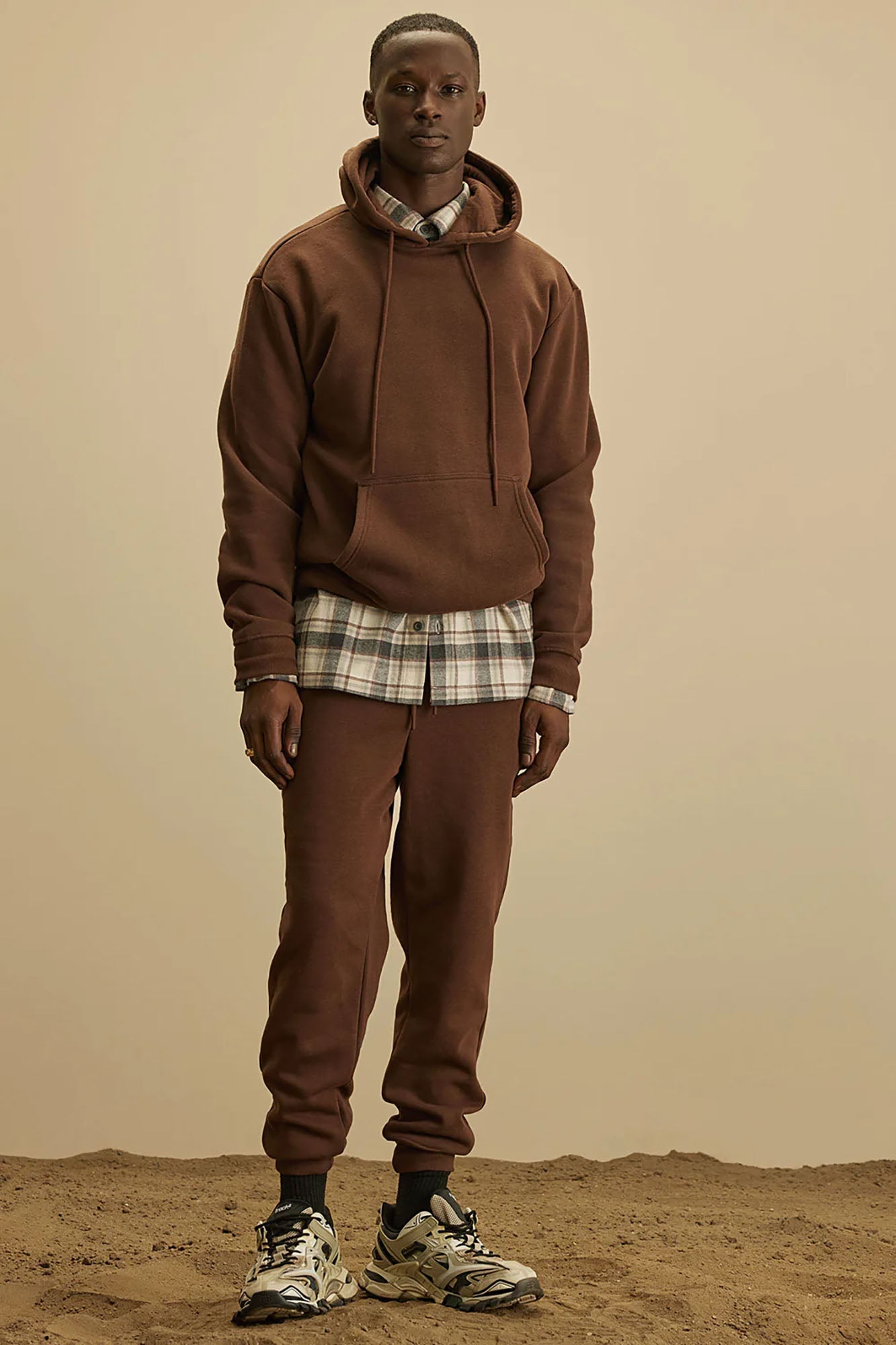 Tyson Hoodie - Chocolate - image 3