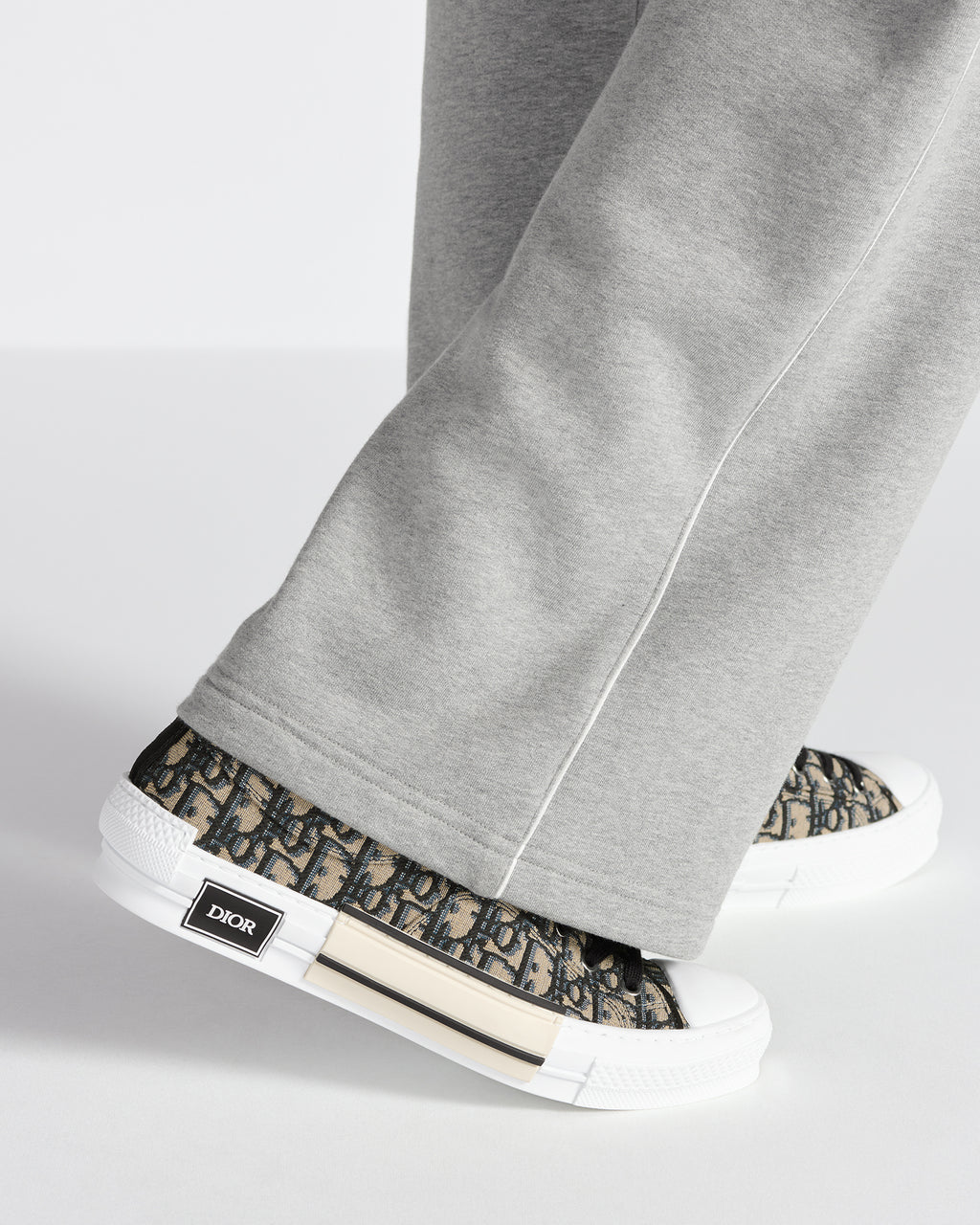 B23 League Low-Top Sneaker - Beige - image 3