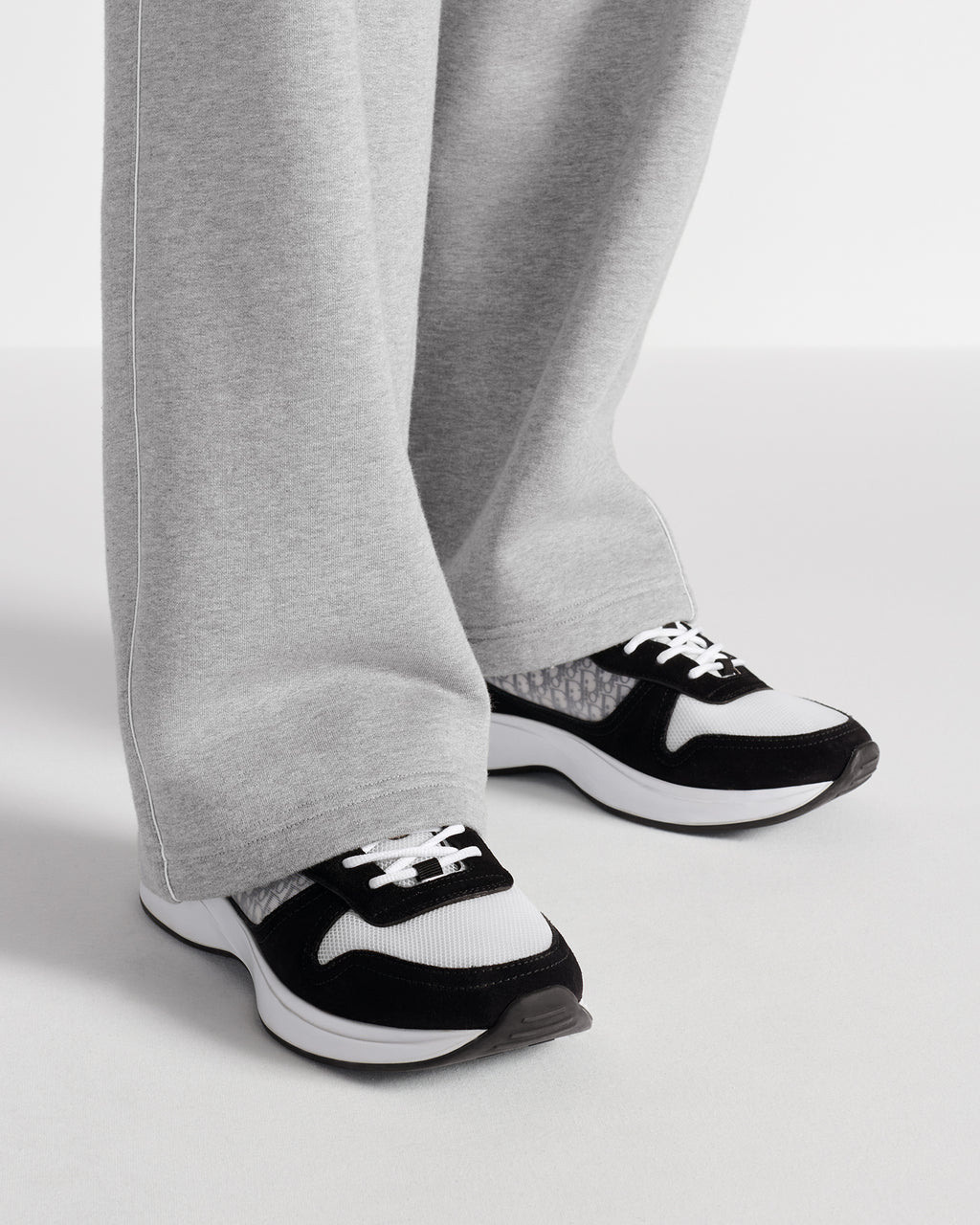 B25 Runner Sneaker - Black - image 2