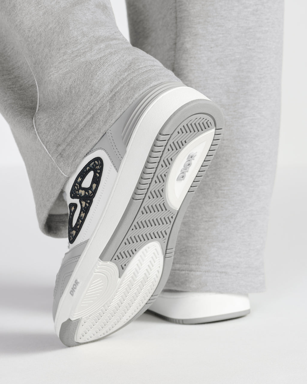B57 Dribble Low-Top Sneaker - Grey - image 4