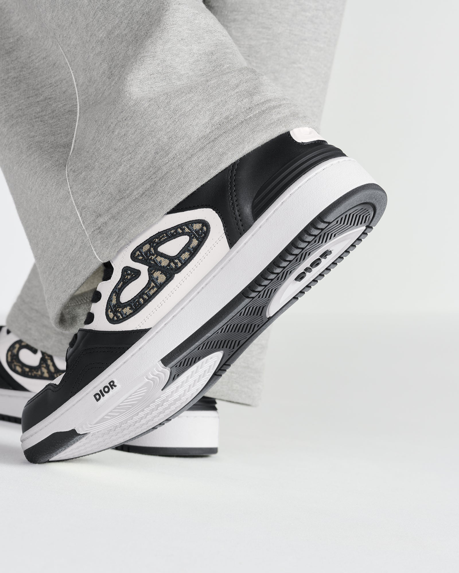 B57 Dribble Low-Top Sneaker - Black - image 4