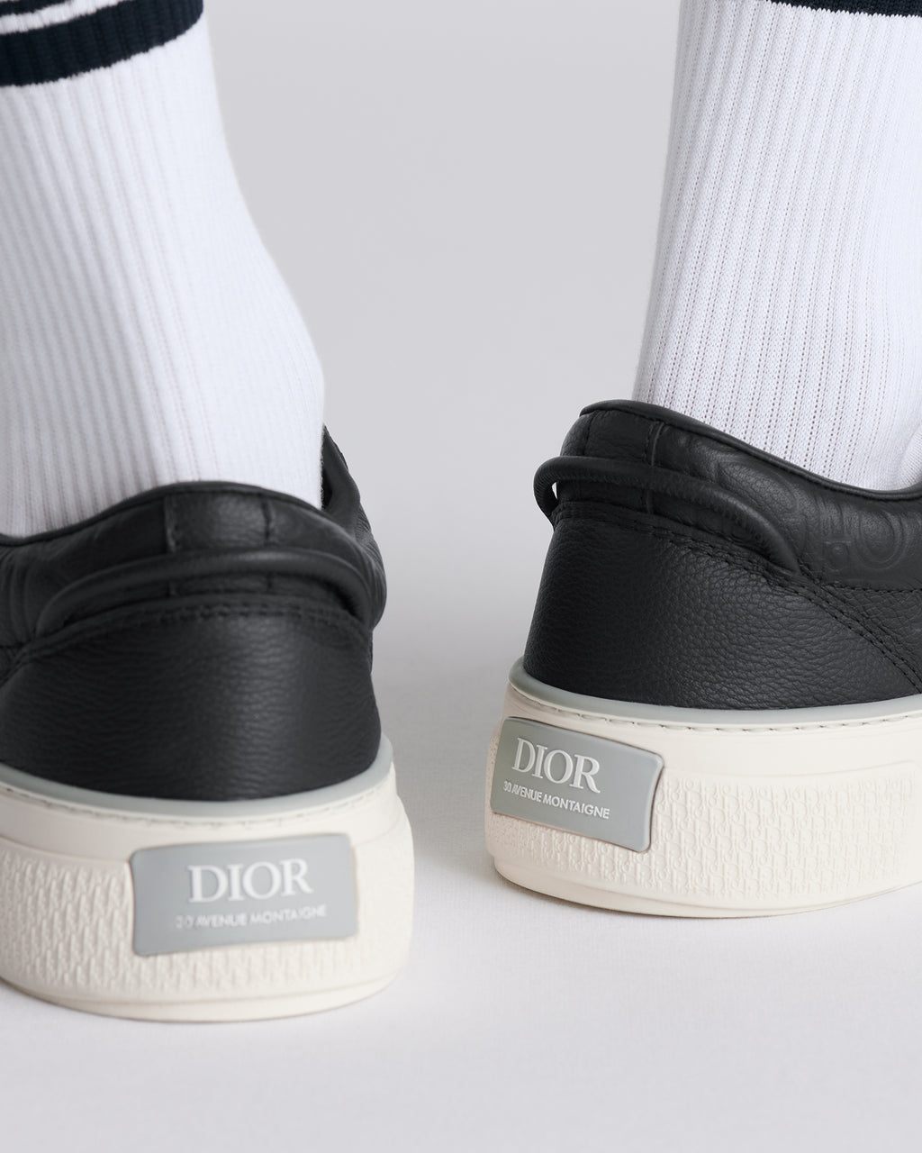 B33 Spin Sneaker - Black - image 3