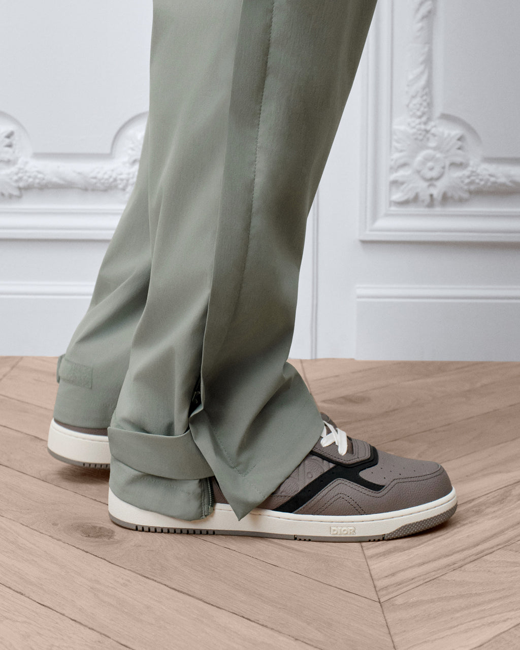 B27 Uptown Low-Top Sneaker - Grey - image 2