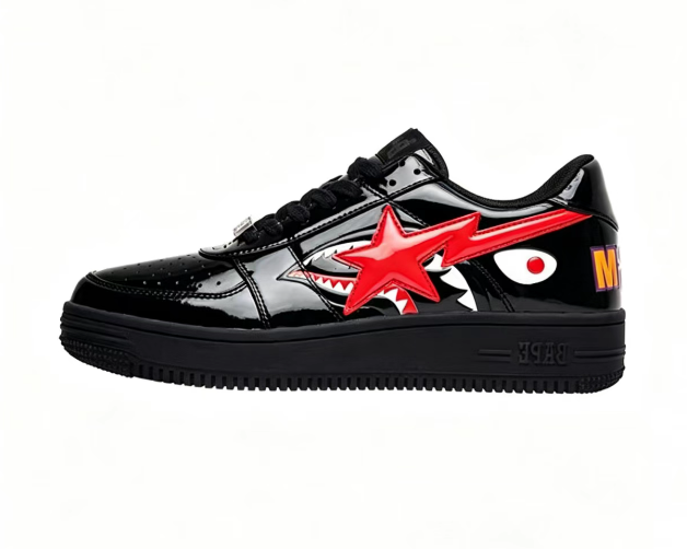 BAPE Sta Low-Top Sneakers — Black / White / Green